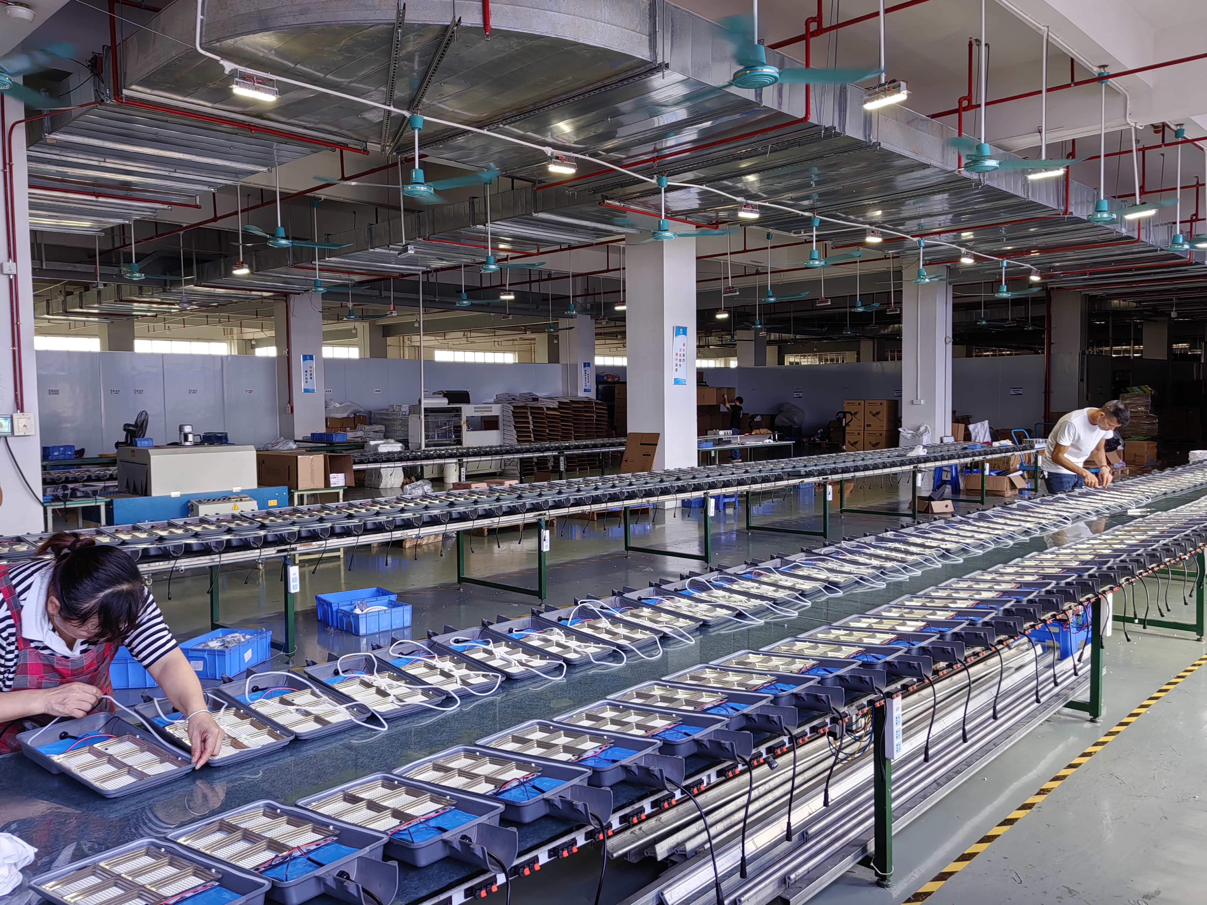 太陽能路燈-榮耀(圖6) 太陽能路燈-榮耀(圖6)